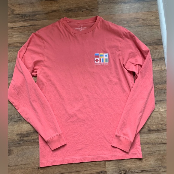 Vineyard Vines Long-sleeve Graphic Tee Mens Flagpoles Size-XS - Picture 2 of 11